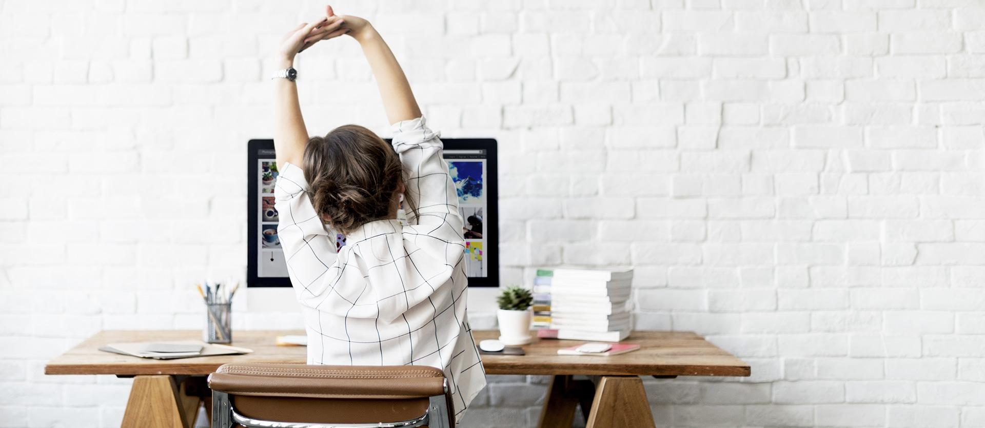 Simple Seated Stretches to Improve Your Posture - Levi Chiropractic